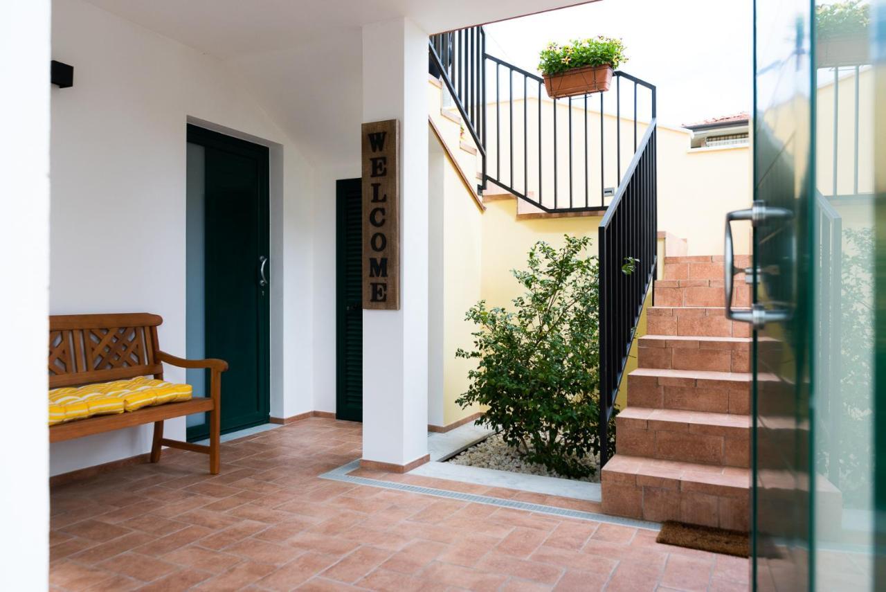 Le Camere Di Gio Ameglia Eksteriør billede